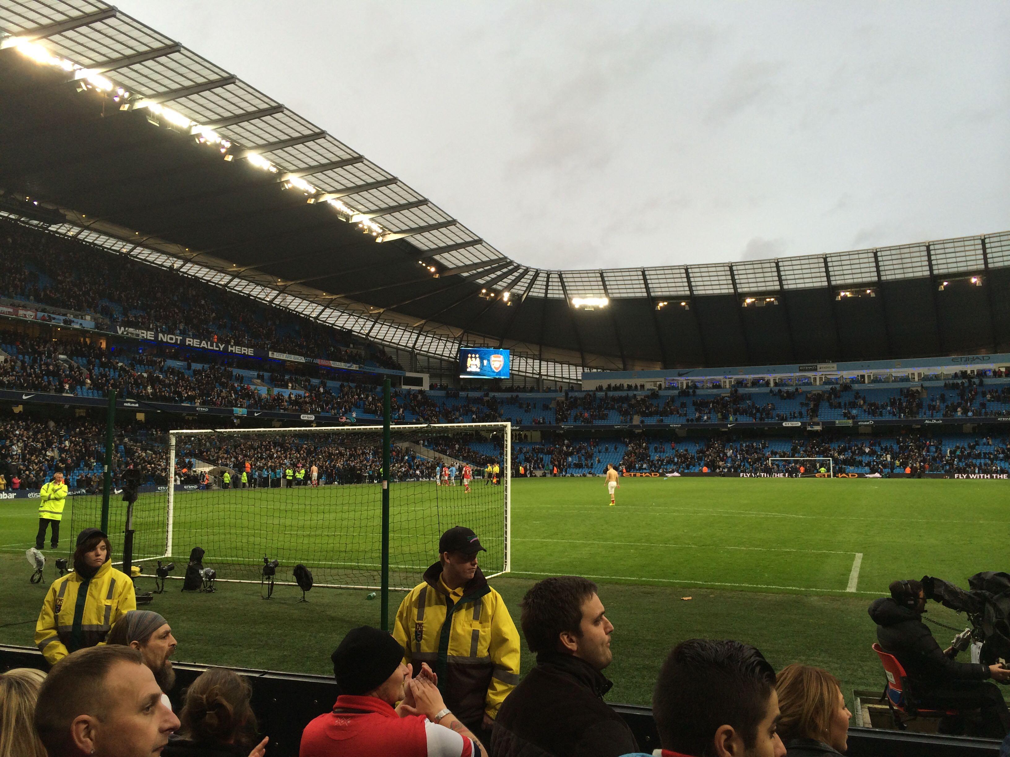 人士则主张 人士则主张